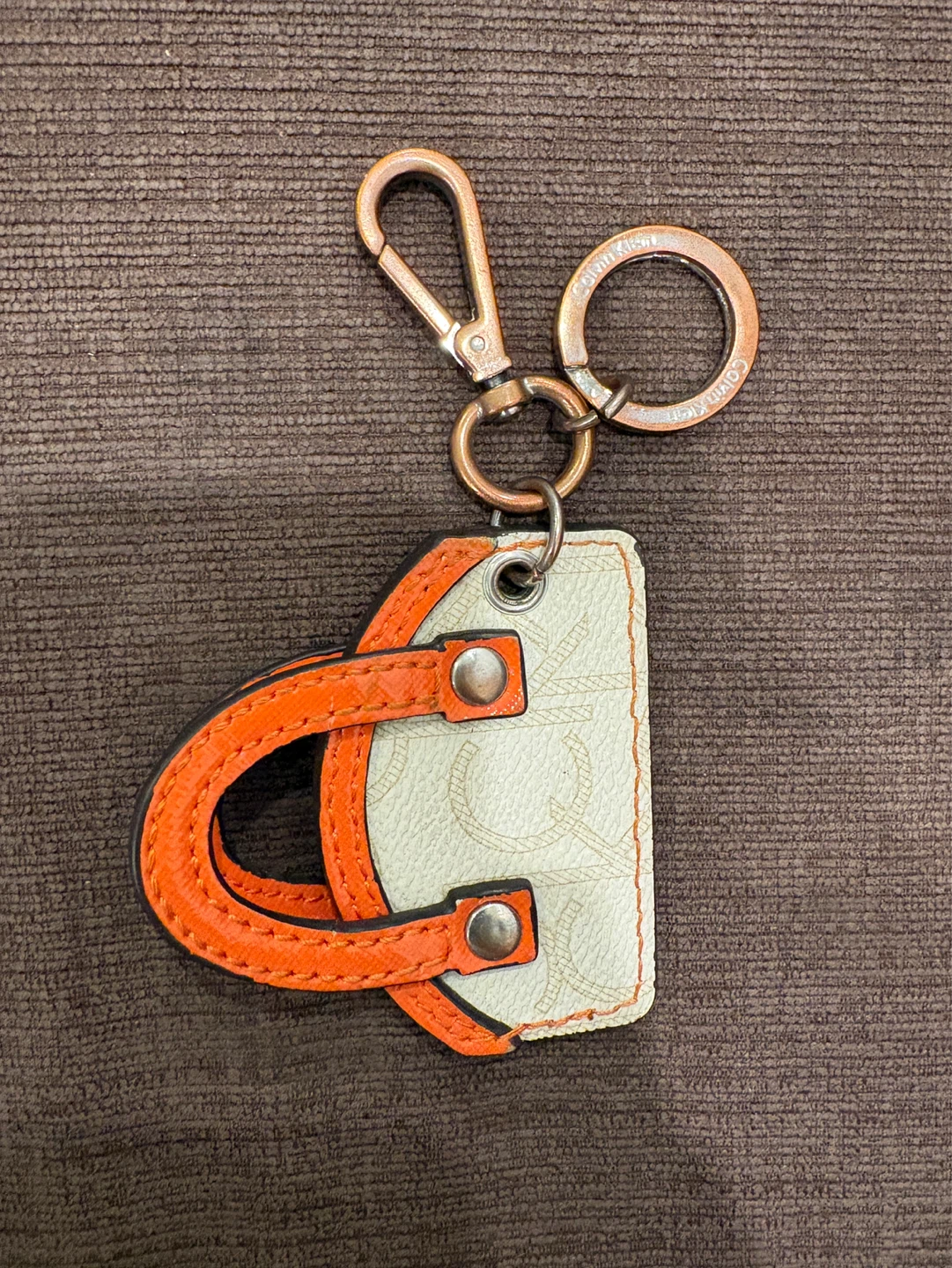 Calvin Klein Orange and Cream Bag Tote Keychain - photo 2