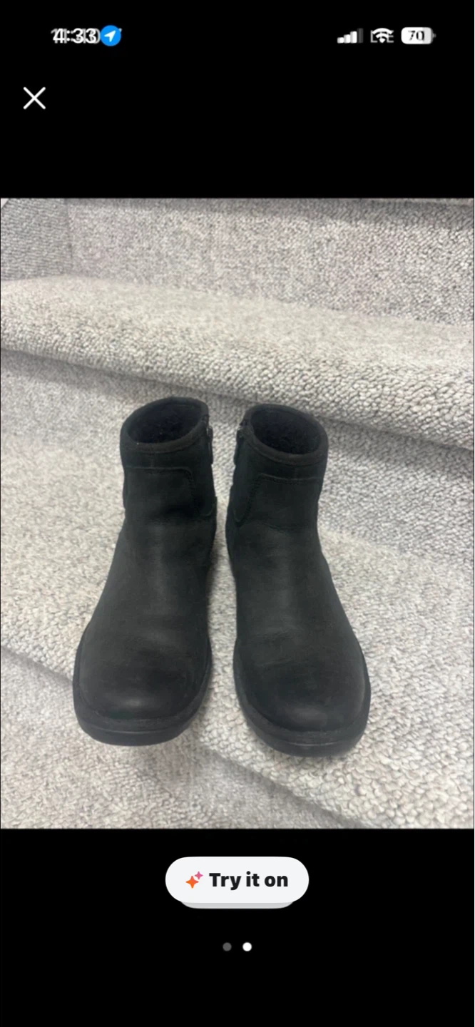 UGG Black Suede Leather Boots size 7.5 - photo 2