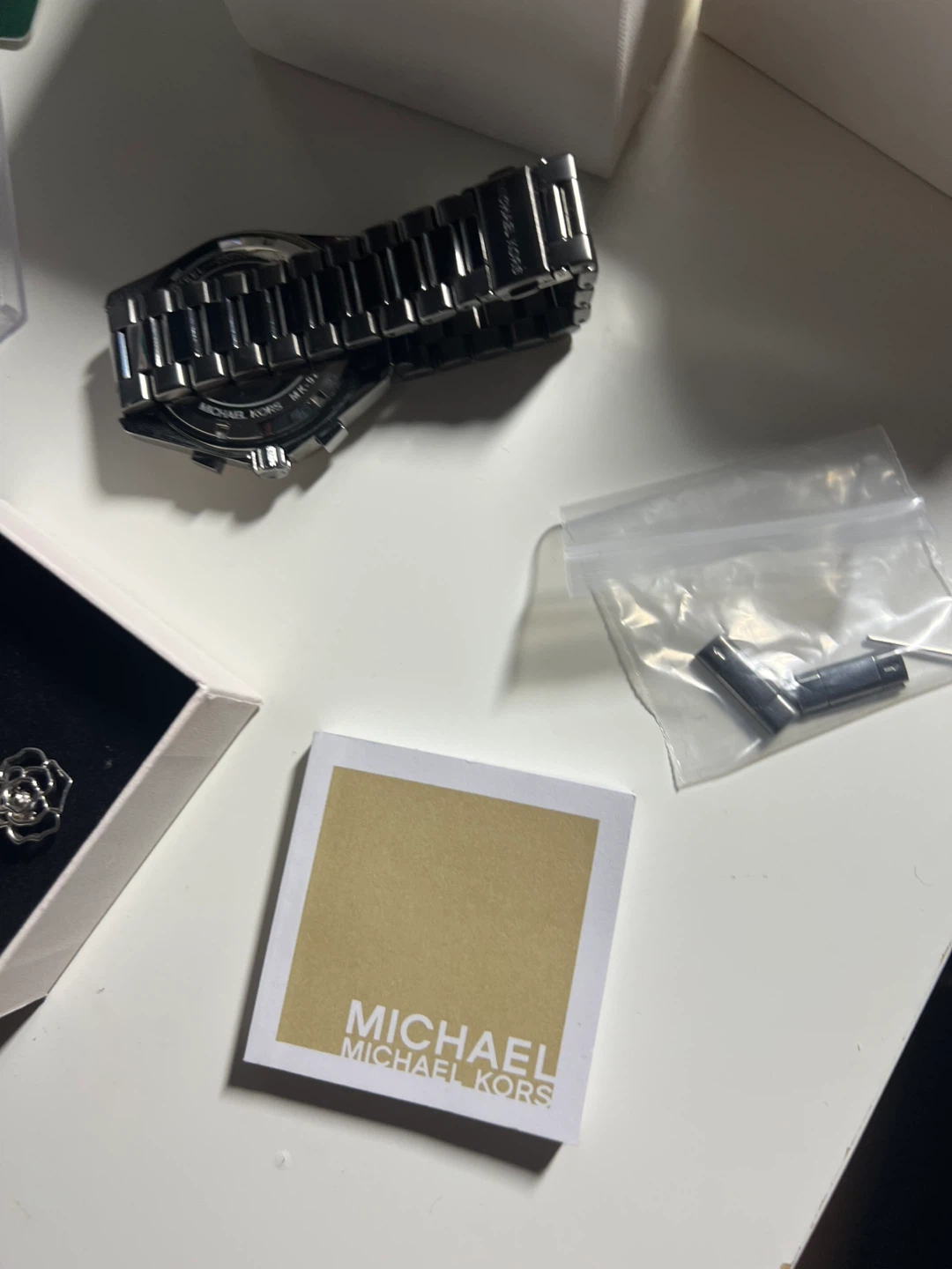 FREE diamond earring with Michael Kors Chronograph Watch - photo 3