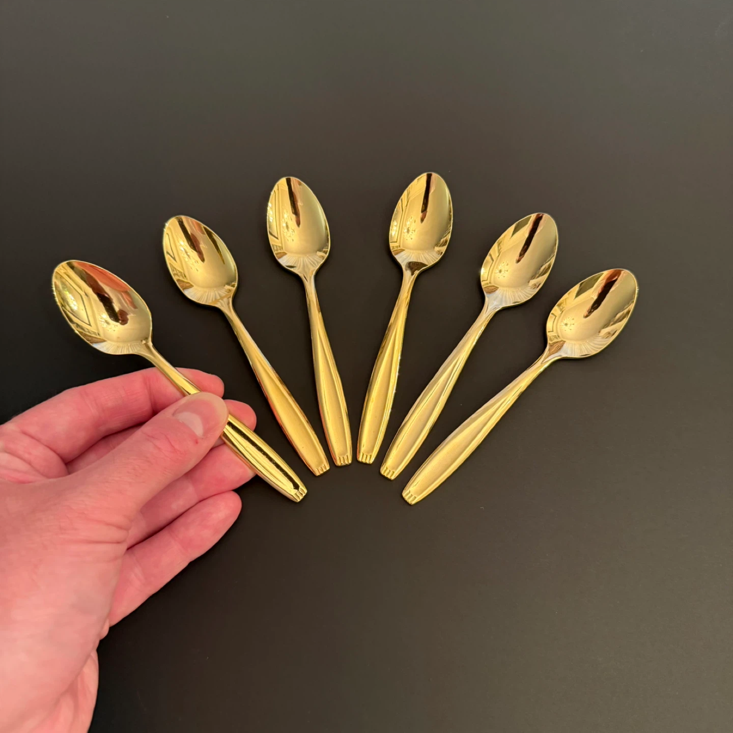 Set 6 gold plated tea/coffee/dessert spoons