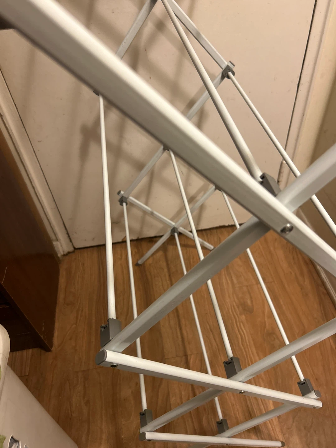 White Metal Drying Rack ⚽ - photo 2