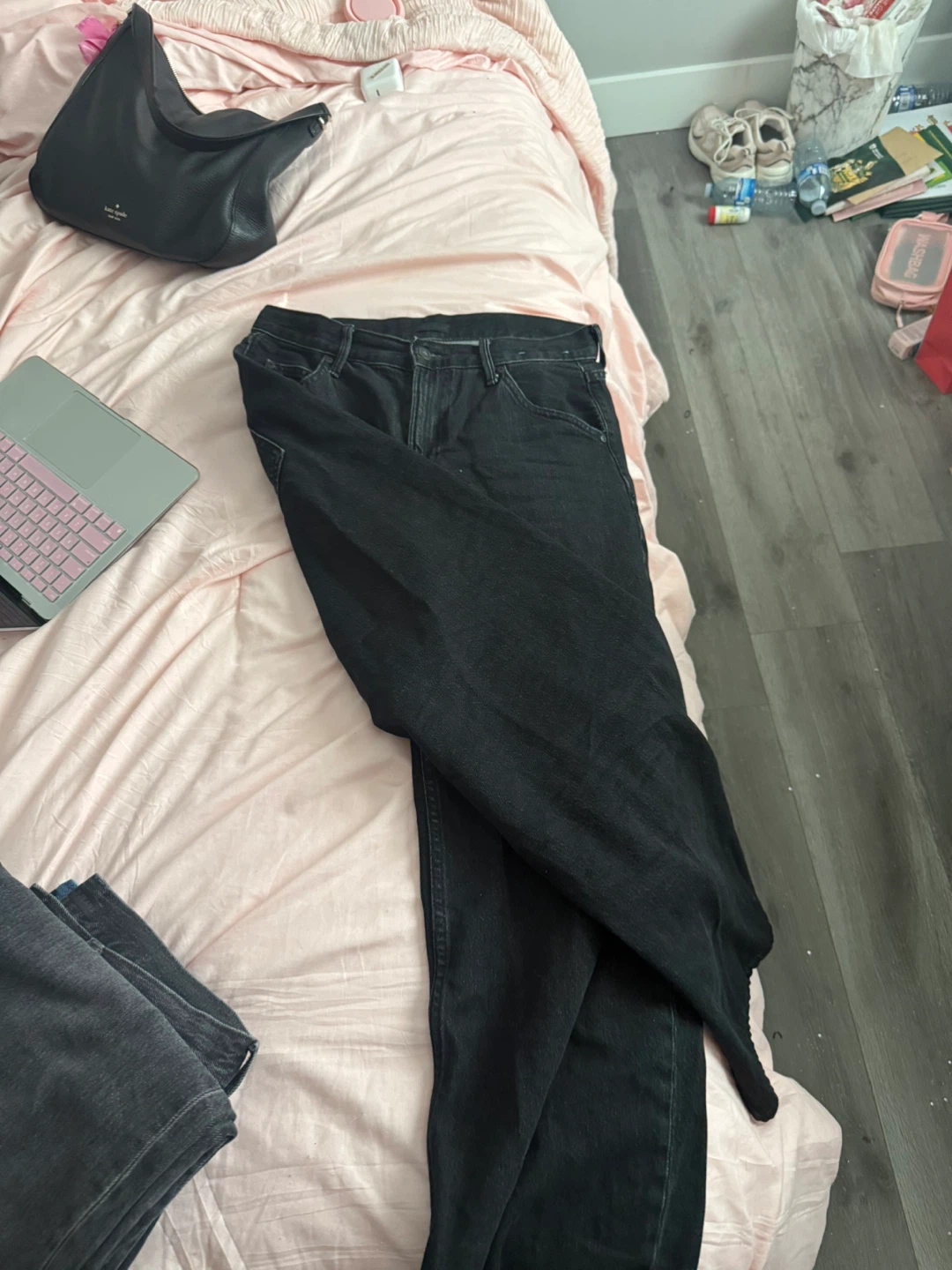 uniqlo jeans - photo 3