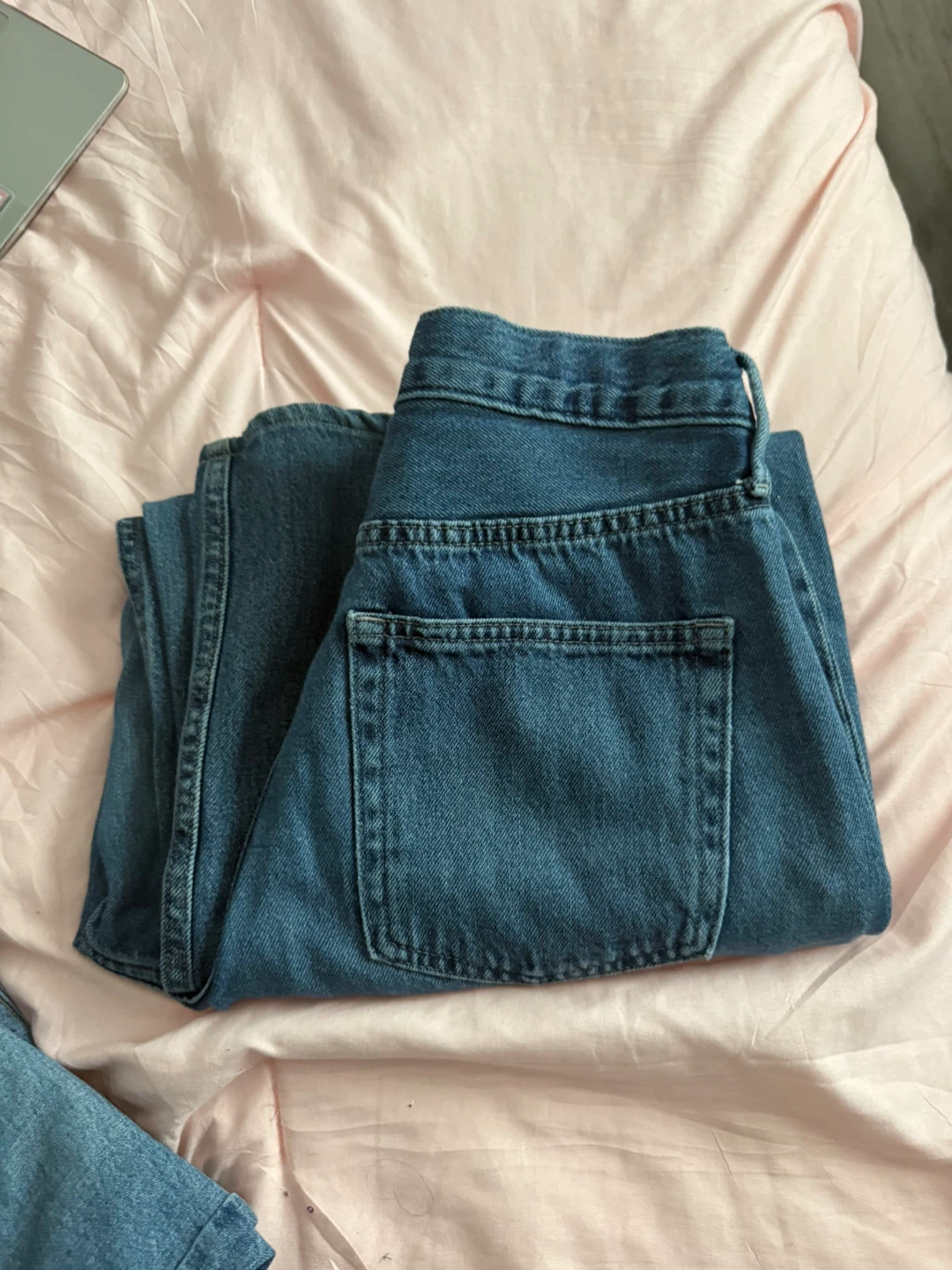 uniqlo jeans