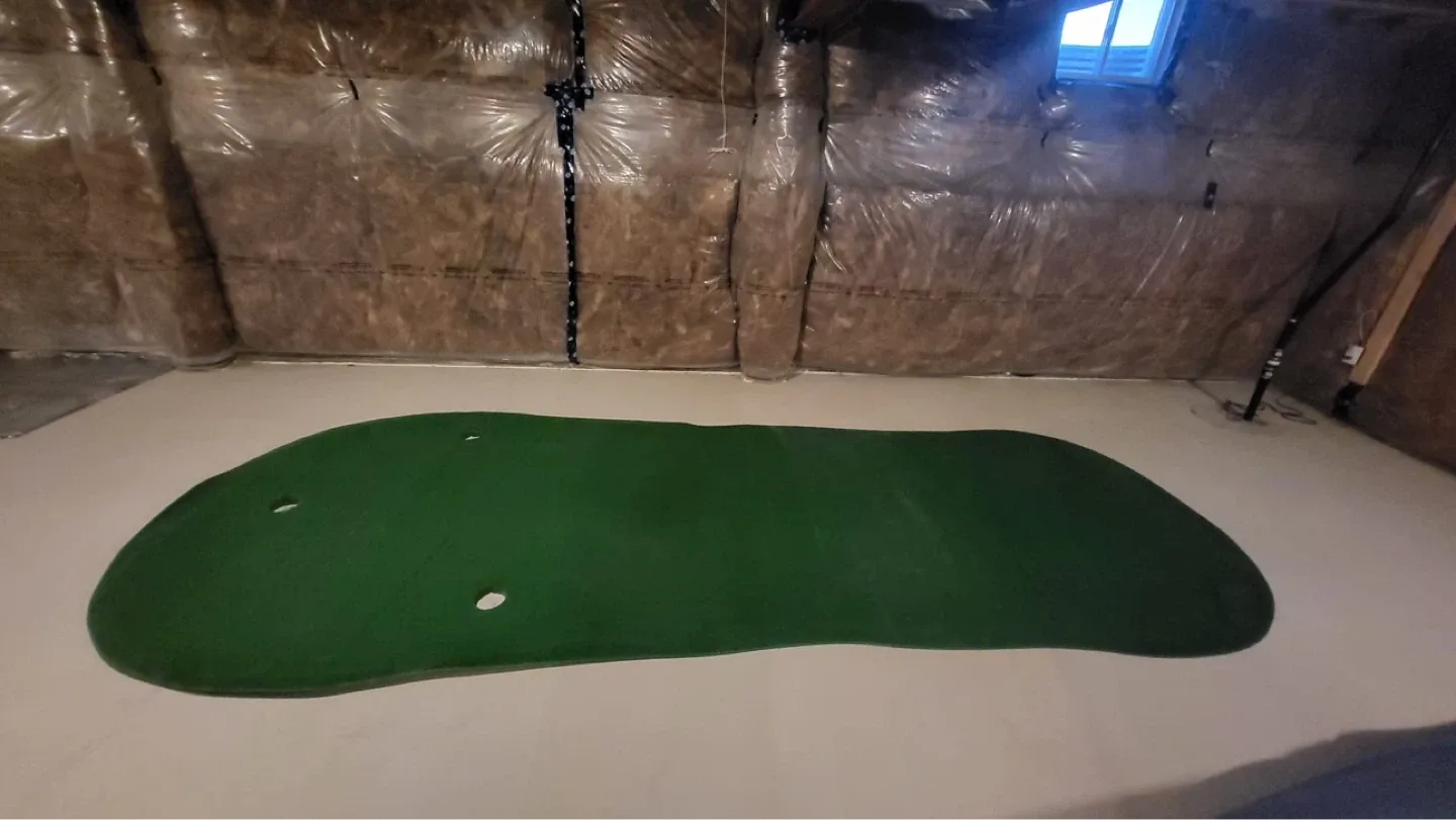 Big Moss Golf Putting Green