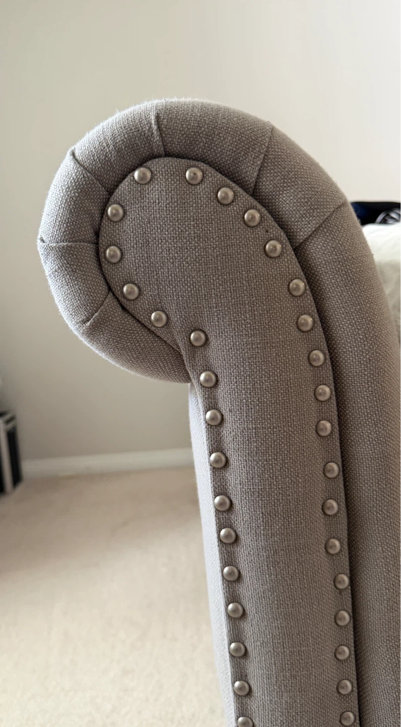 Queen Size Luxury Tufted Bed Frame - Grey - photo 3