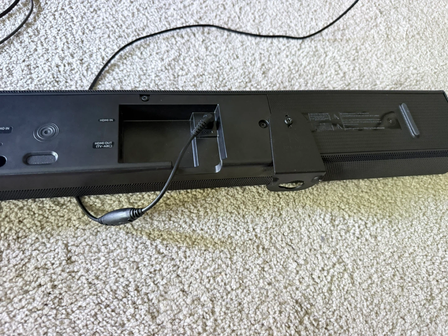 Samsung HW-AS50/ZC Soundbar - photo 4