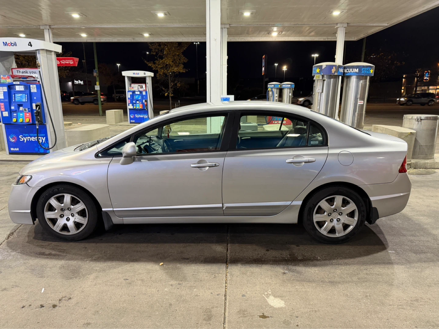 2009 Honda Civic Sedan - photo 2