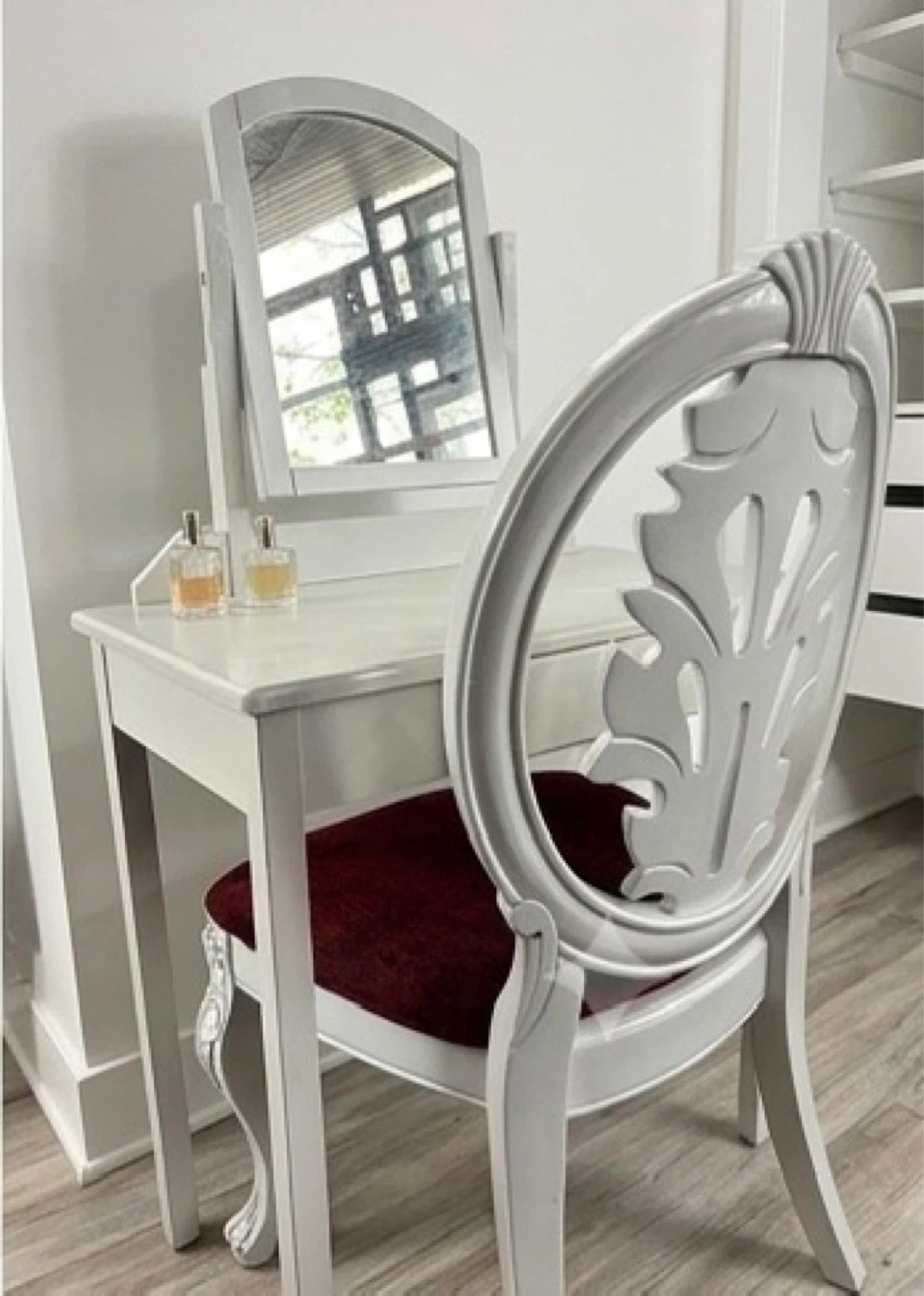White Vanity Dressing Table with Mirror and Stool Set