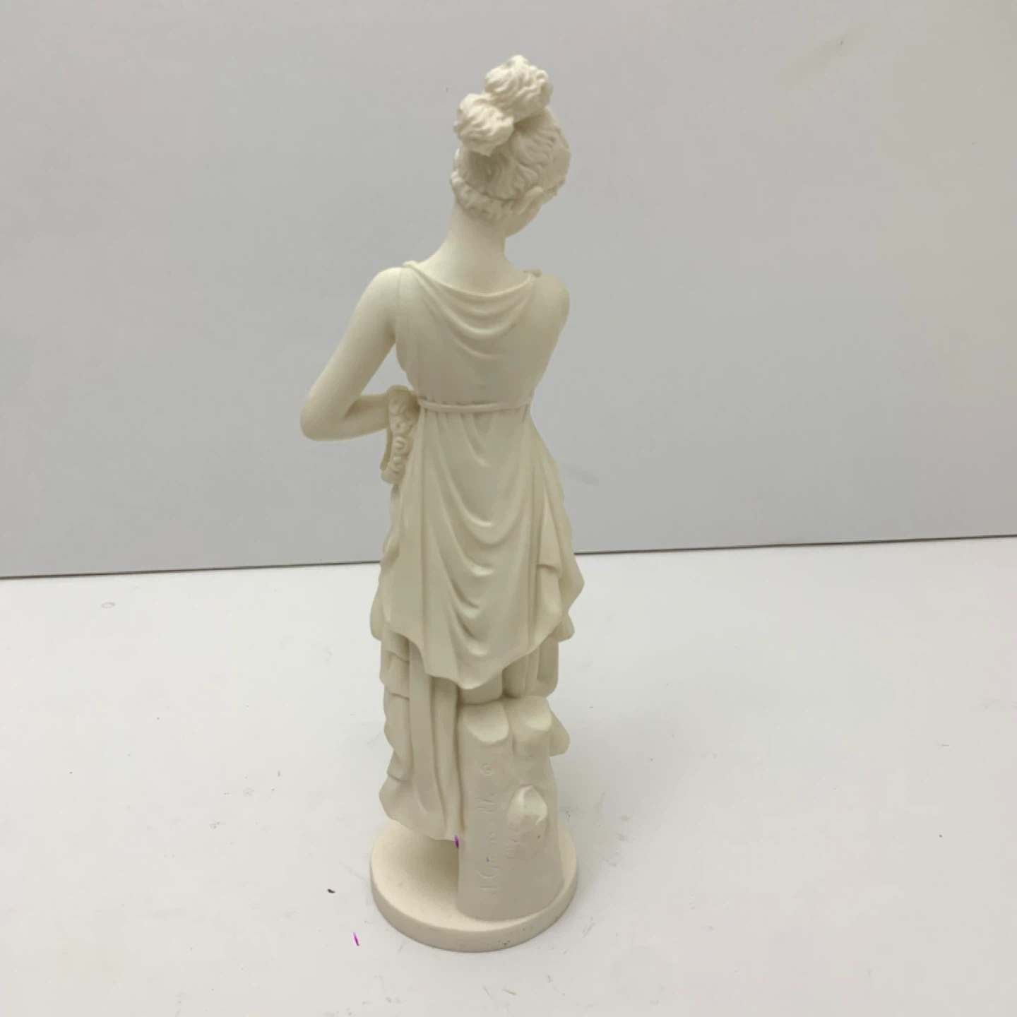 Decorative Figurine Woman Statue Home Decor Sculpture Accent - photo 4