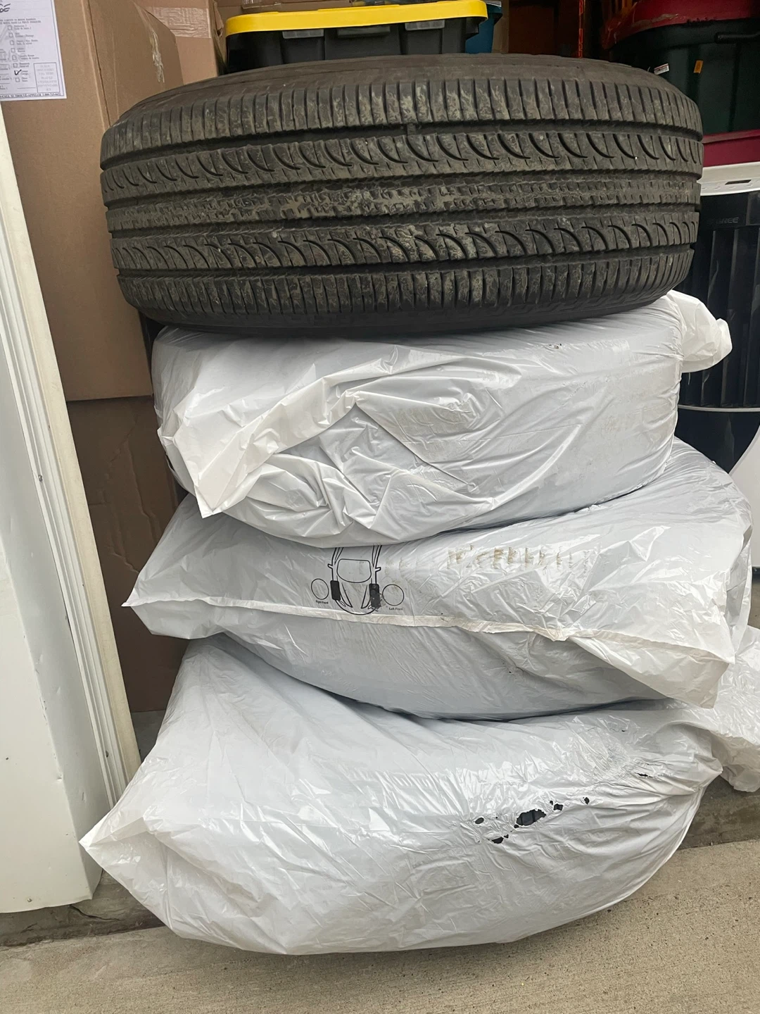Yokohama Geolandar Tire set 235/60R18 107V