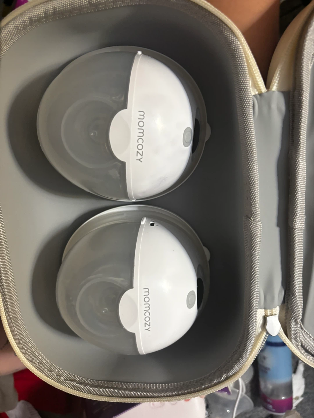 Momcozy M5 Wearable Breast Pump - photo 4