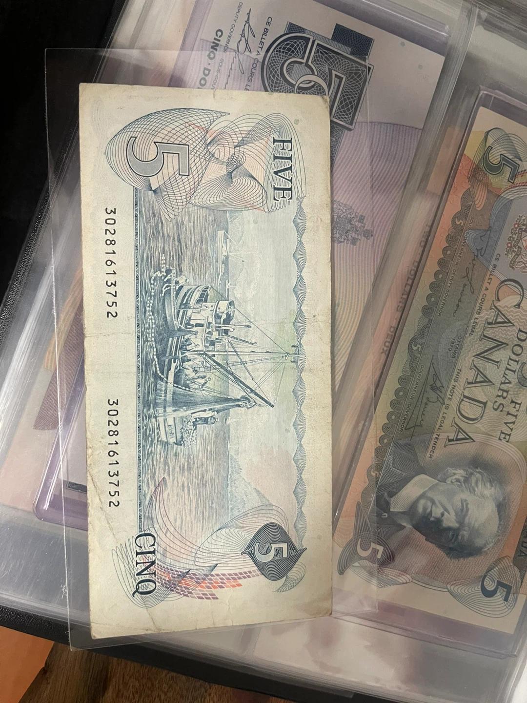 Bank of Canada 5 Dollar Bill - photo 2