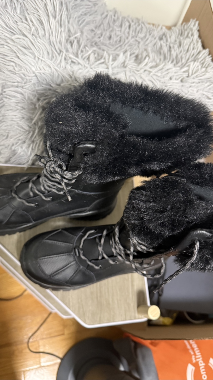 Black UGG Winter Boots with Fur Trim - photo 3