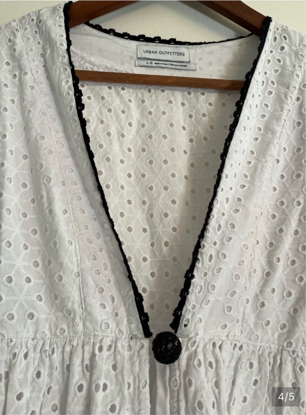 Urban Outfitters White Eyelet Midi Dress ⚽ - photo 4