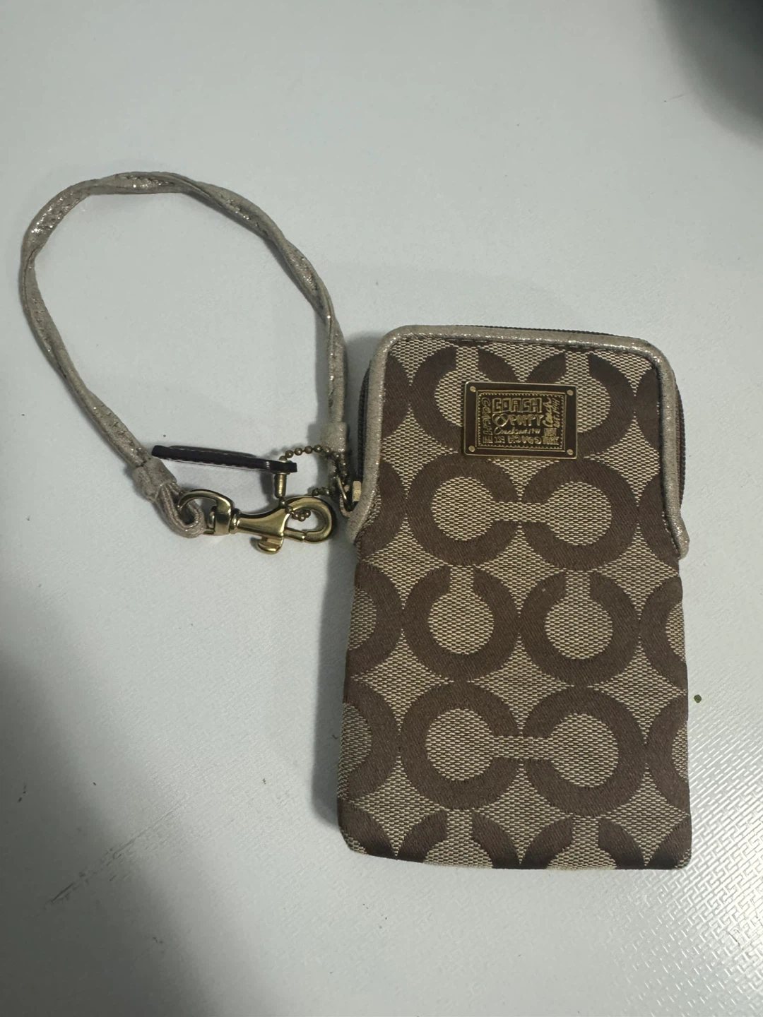 Coach Signature C Wristlet Pouch