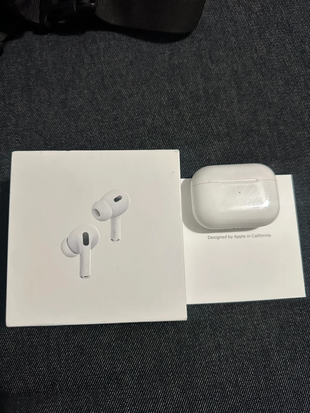 Apple AirPods Pro (2nd generation) - photo 2