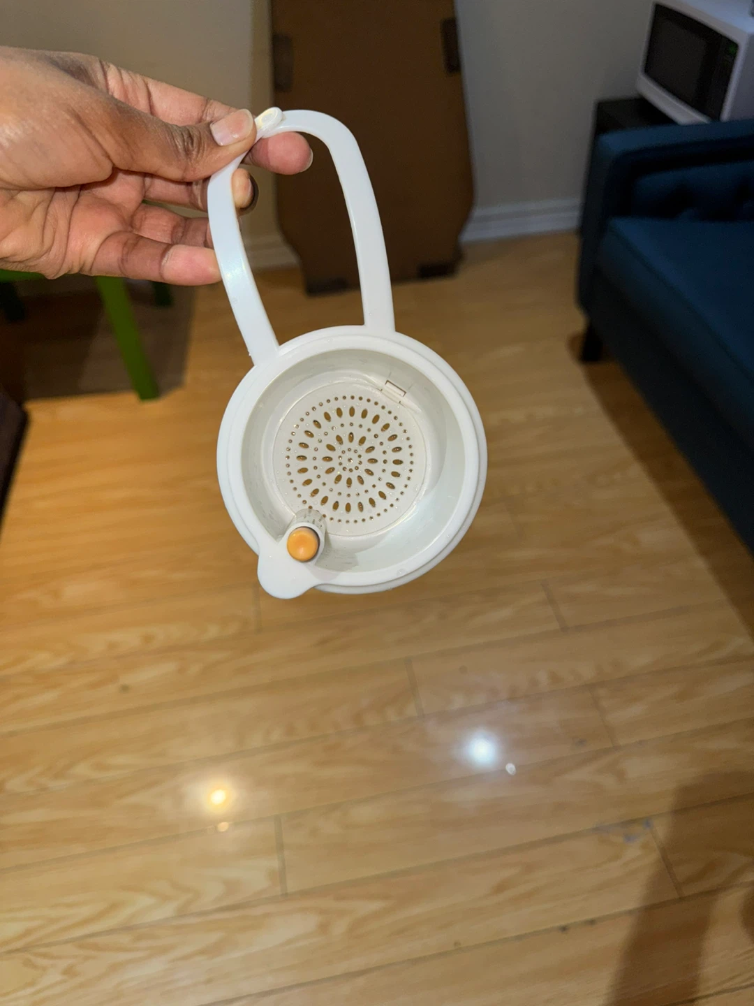 Press type drain basket