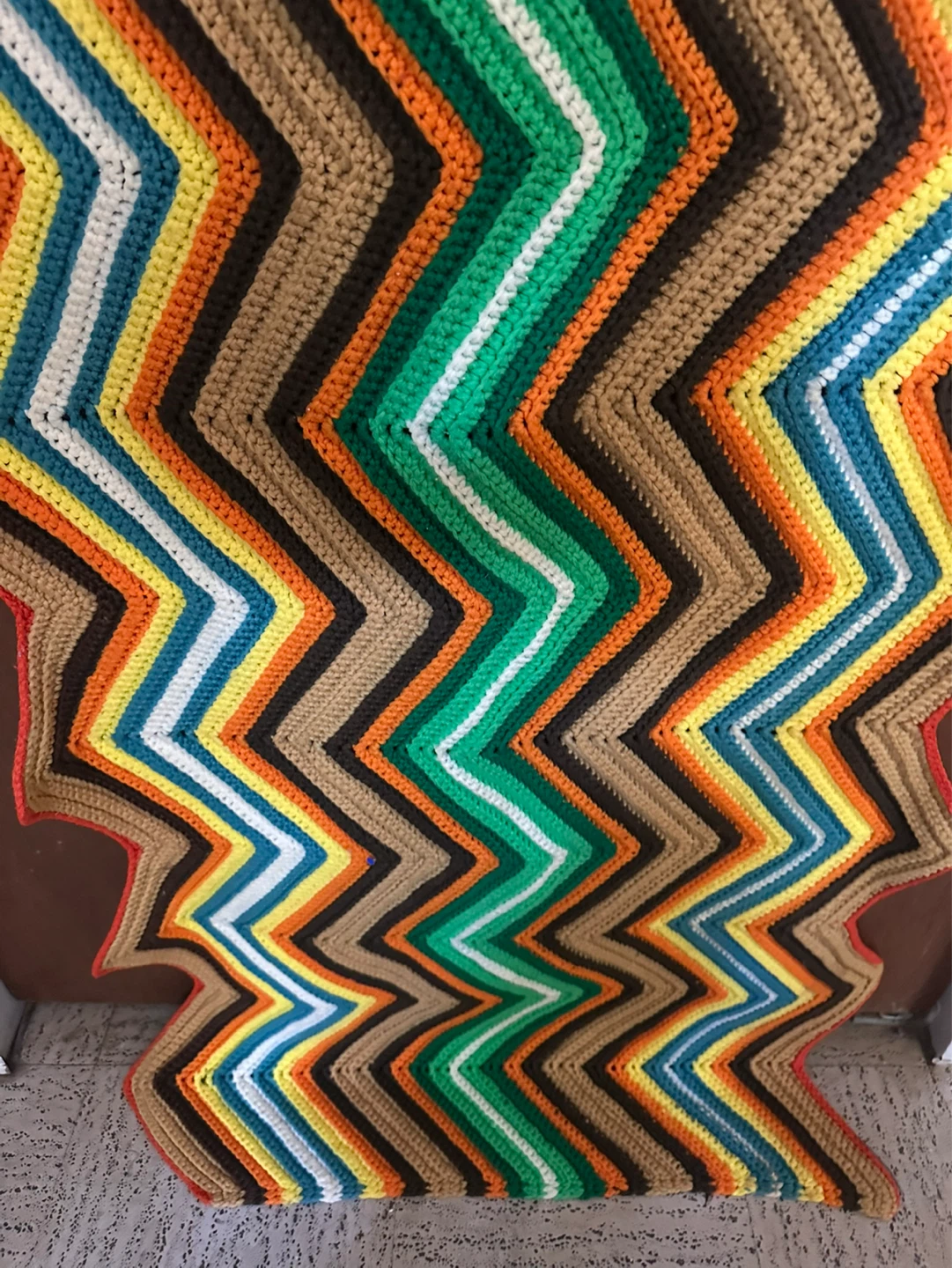 Hand made 1970s Crochet Chevron Afghan Blanket 84x28 - photo 4