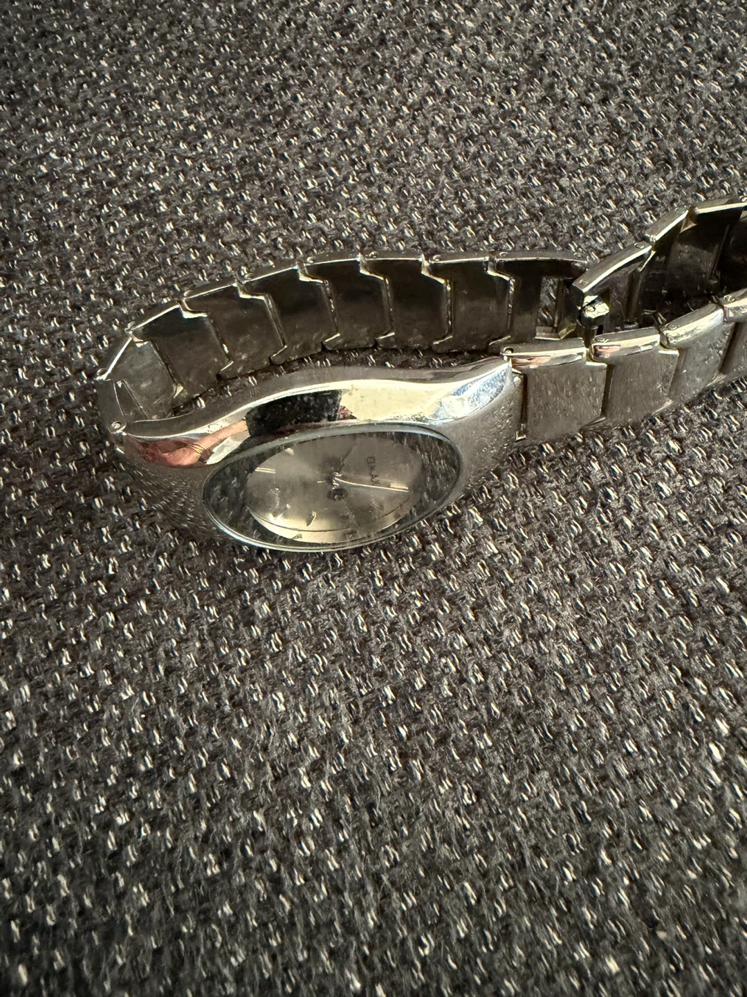Omax Quartz Watch - photo 3