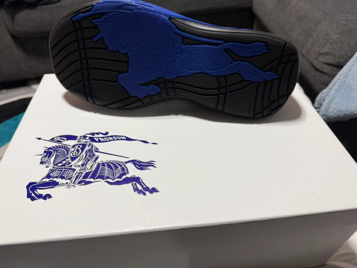 Burberry Sneakers - Size 44 - photo 2