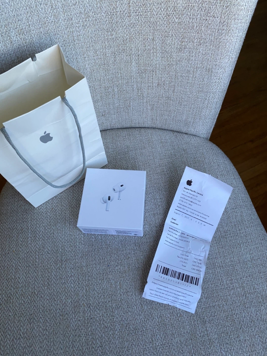 Apple AirPods Pro (2nd generation)