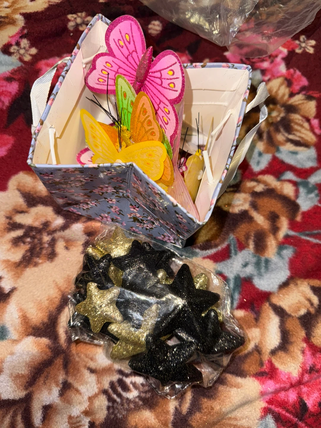 Decorative Butterflies and Stars Set - photo 2