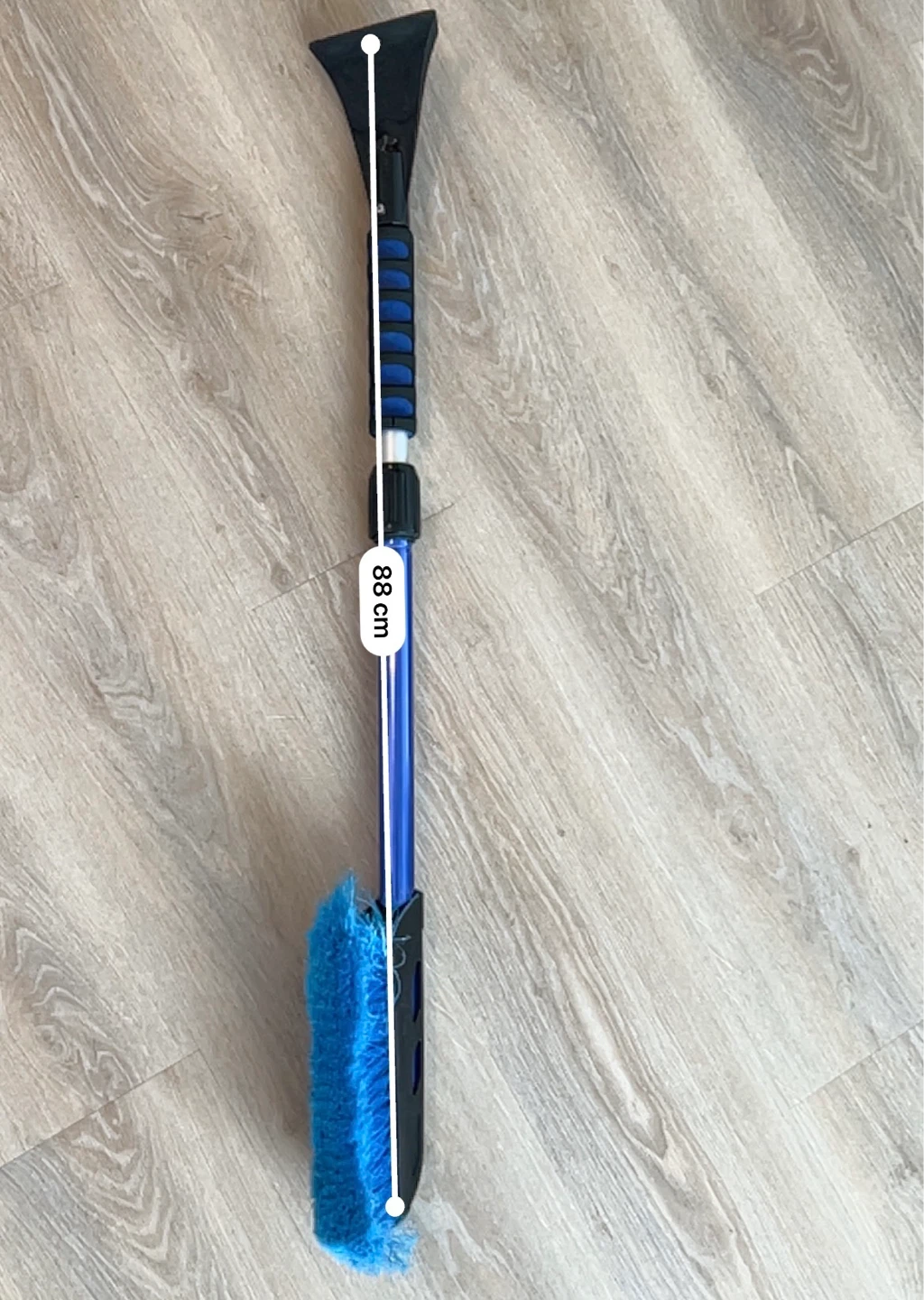 ⚽️ Telescopic Snow Broom with Ice Scraper (Extendable 34"–45") - photo 5