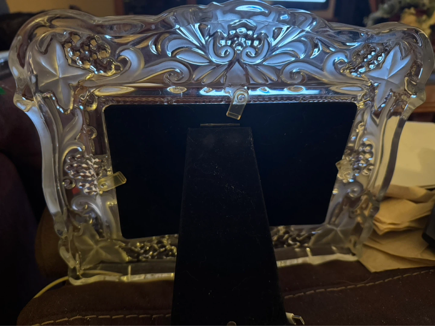 Ornate Clear Glass Photo Frame - photo 2