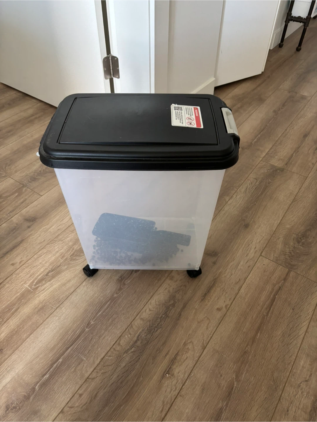 Dog / Cat food containers - photo 2