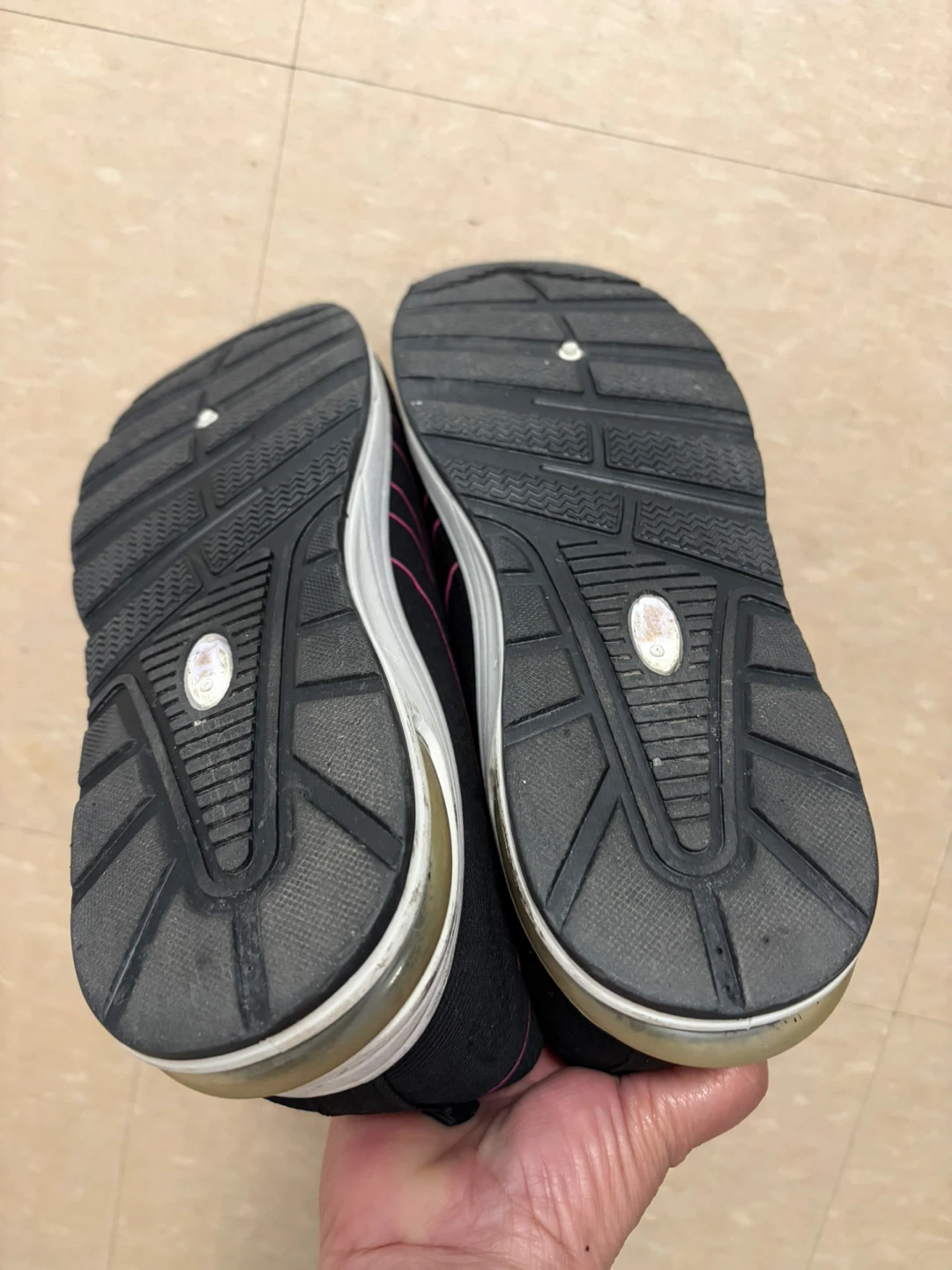 Black and Pink Running Shoes - photo 2