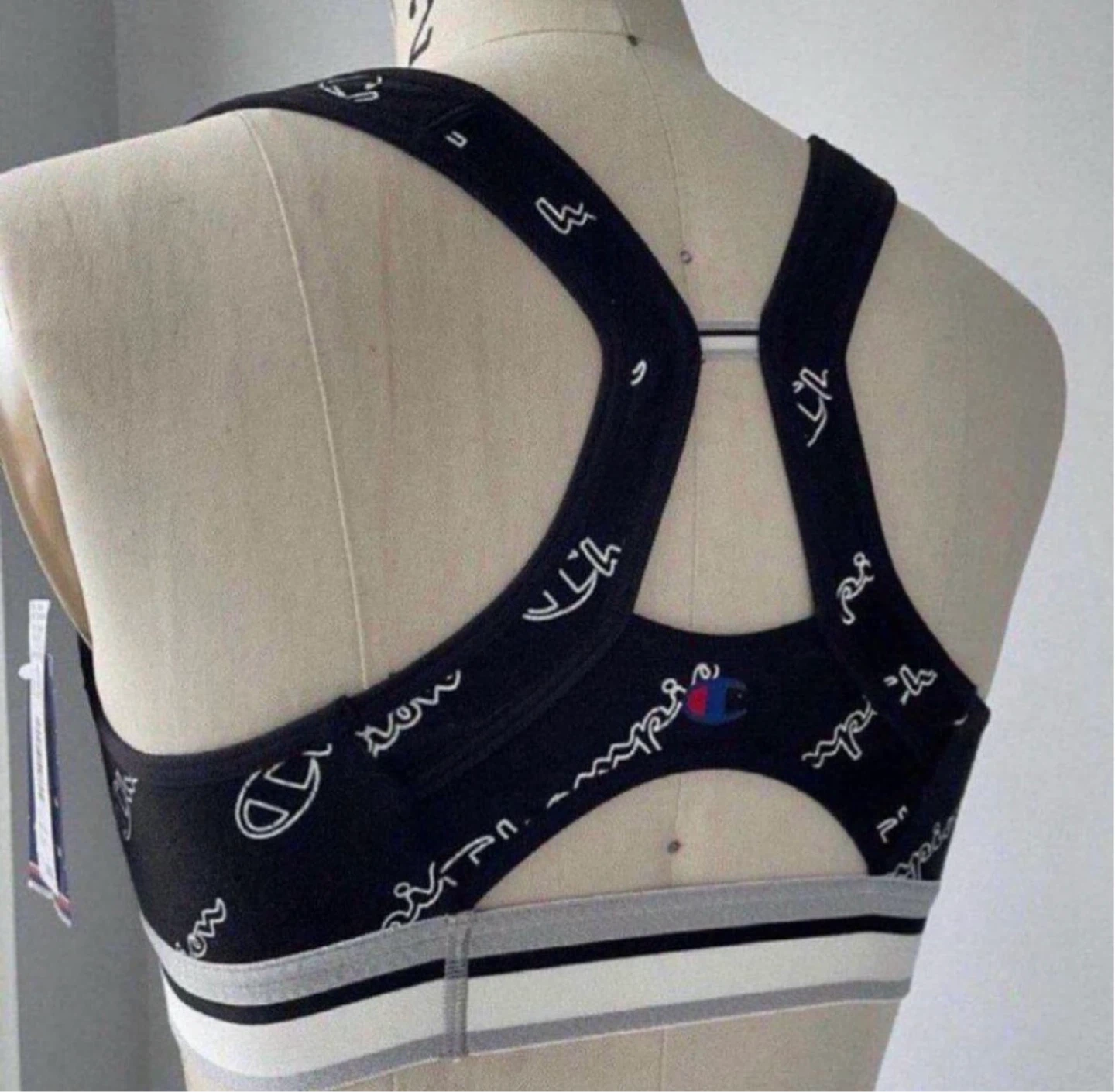 ⚽️New with tags champion sports bra size xs - photo 2