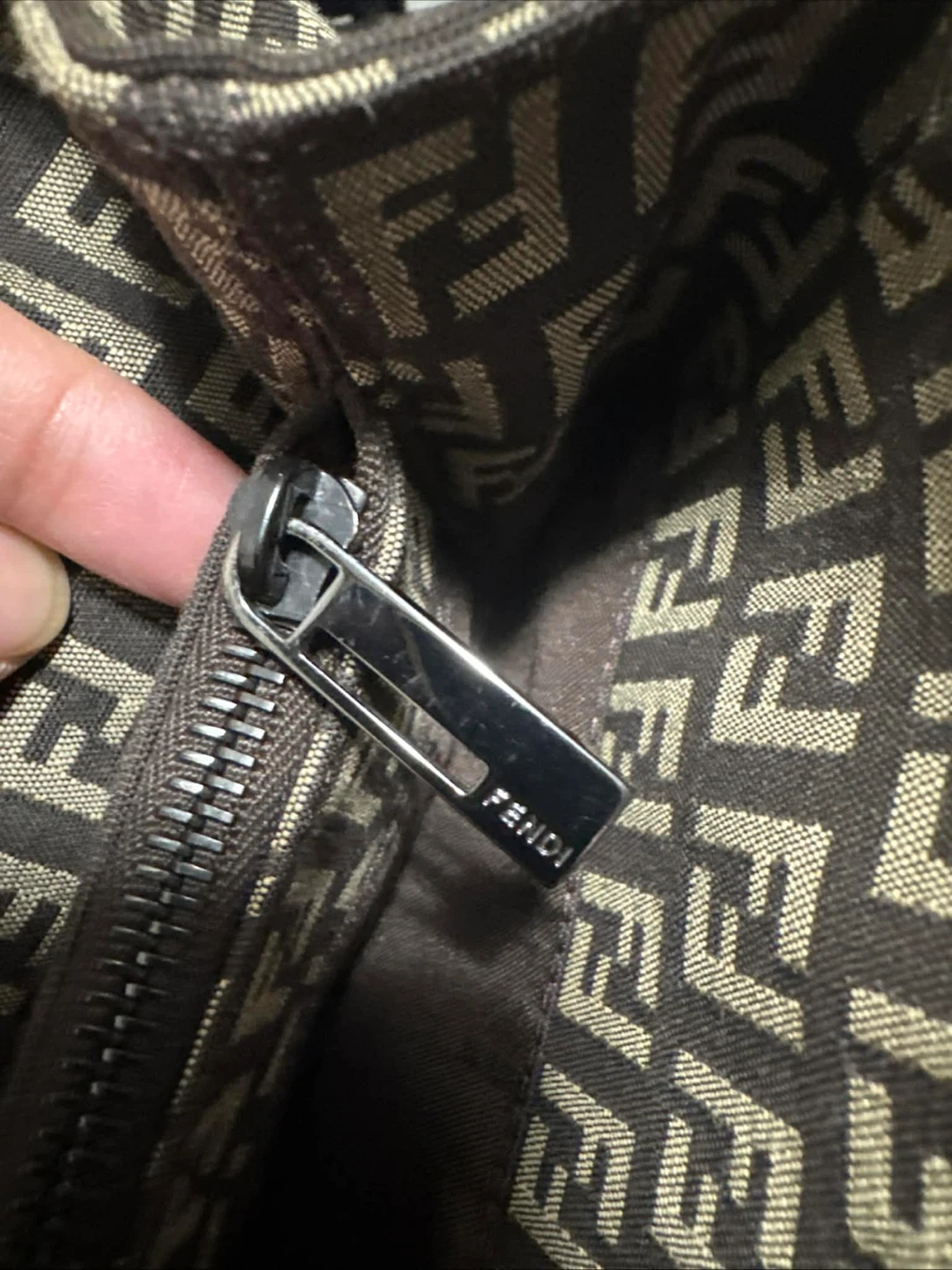 Fendi Zucca Print Tote Bag - photo 5