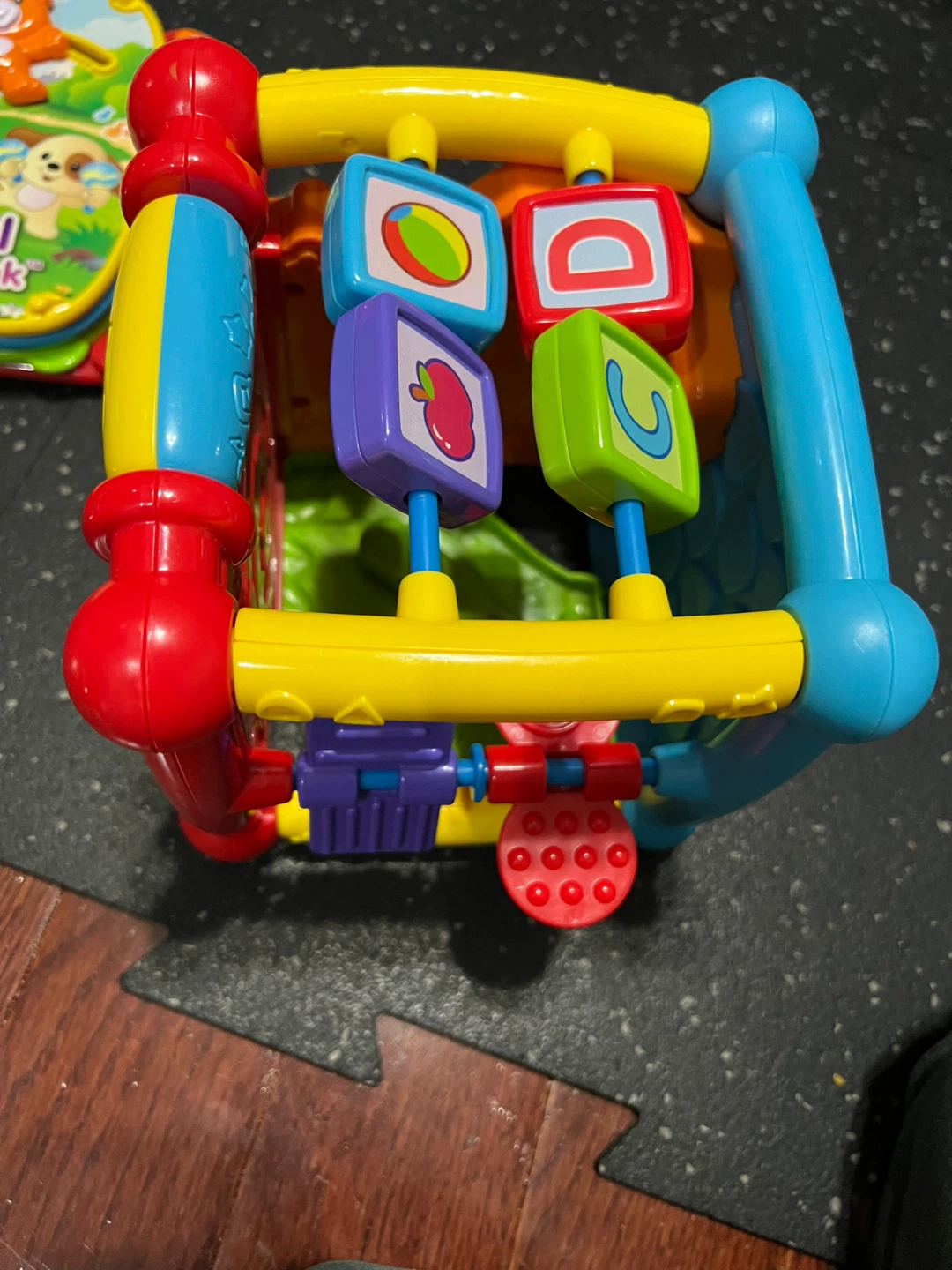 VTech Activity Cube Toy ⚽️