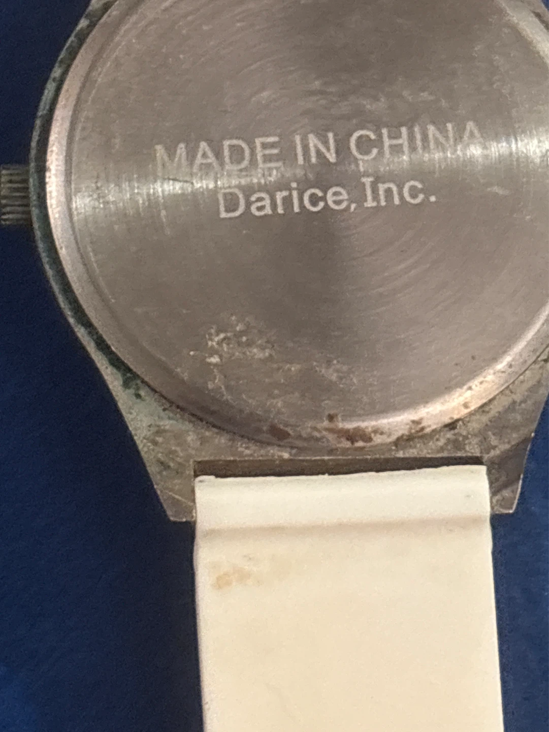 ⚽️Darice Inc. White silicone Band Watch - photo 2