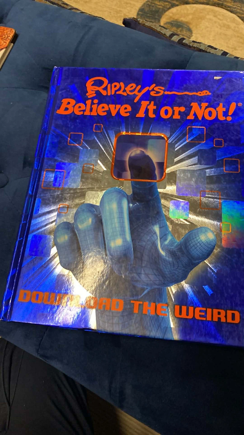 ⚽ Ripley's Believe It or Not! Foil Cover Trivia Book