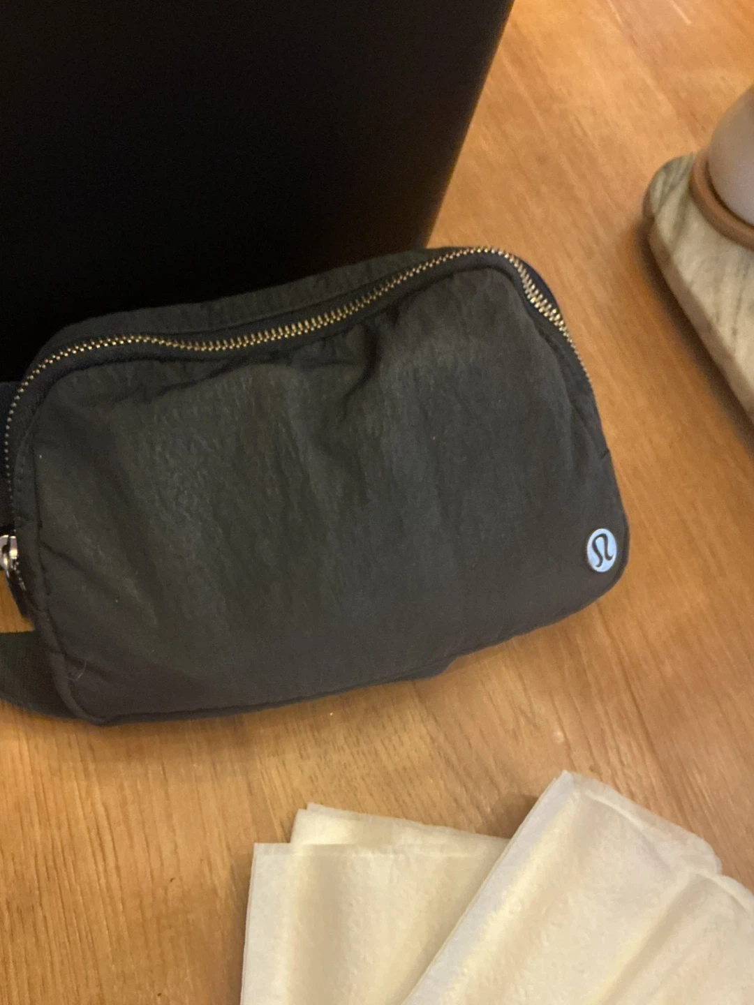 Lululemon Everywhere Belt Bag ⚽