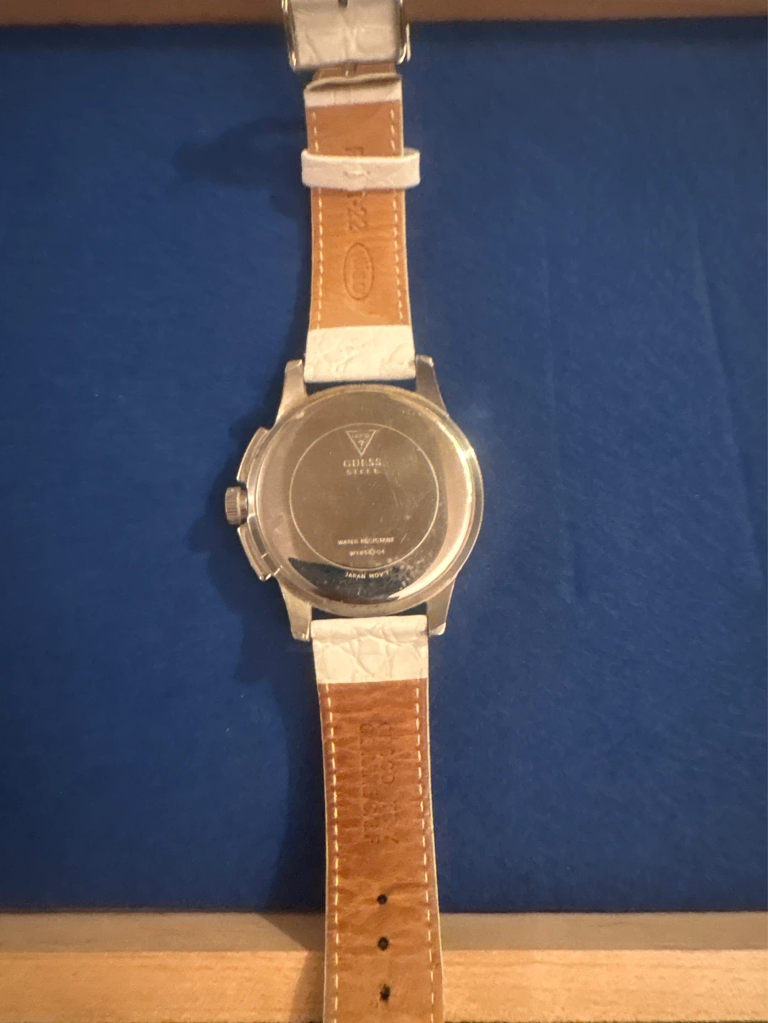 ⚽️GUESS White Leather Strap Watch - photo 5