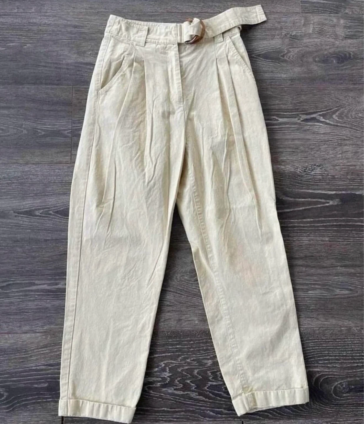 ⚽️Princess Polly Pants size 2