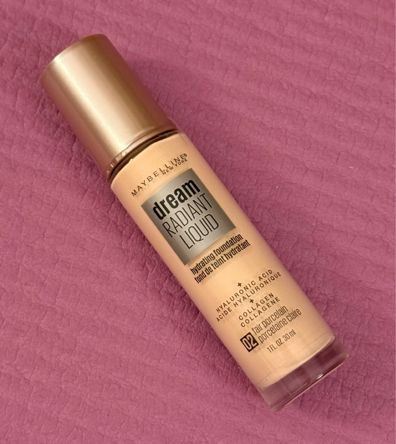 NEW⚽️Maybelline Dream Radiant Liquid Foundation