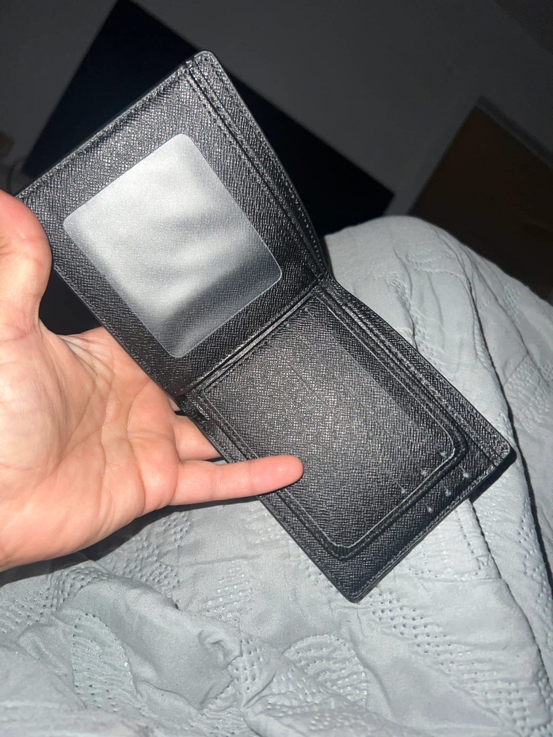 Gucci Bi-Fold Wallet - photo 3
