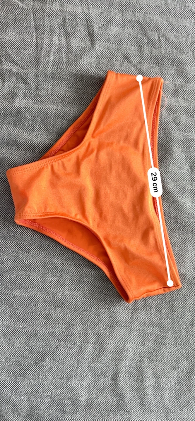 ⚽️ Kids Size 8–9Y Two-Piece Bikini Set with Ruffle Sleeves - photo 3