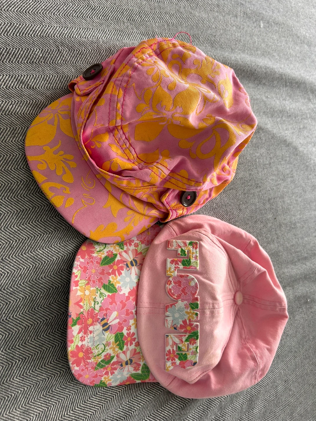 ⚽️ Lot of 2 Girls' Sun Hats – Baseball Cap & Cadet Hat