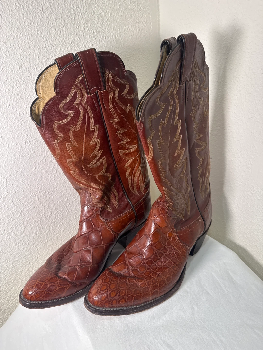 Men's Western Cowboy Boots Crocodile Leather Brown