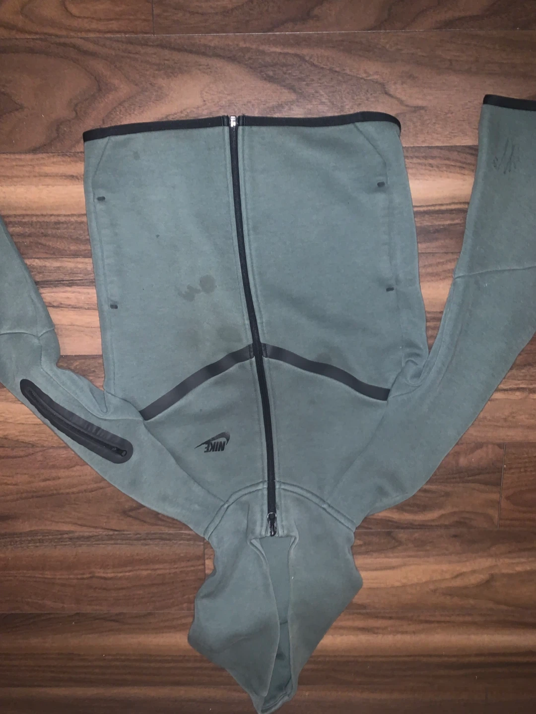 Nike Tech Fleece Full-Zip Hoodie - Medium
