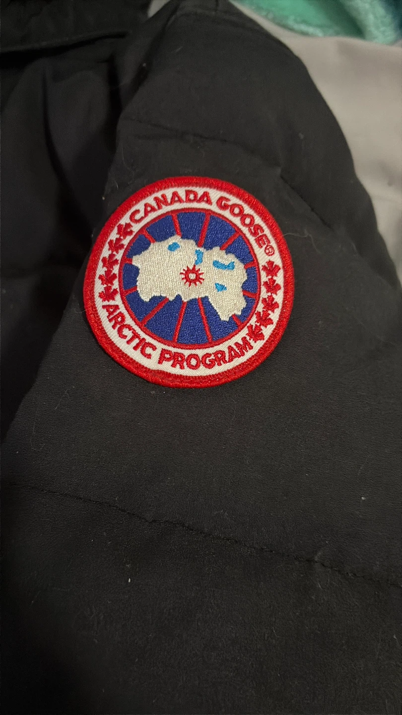 Canada Goose Black Down Parka Jacket - photo 2