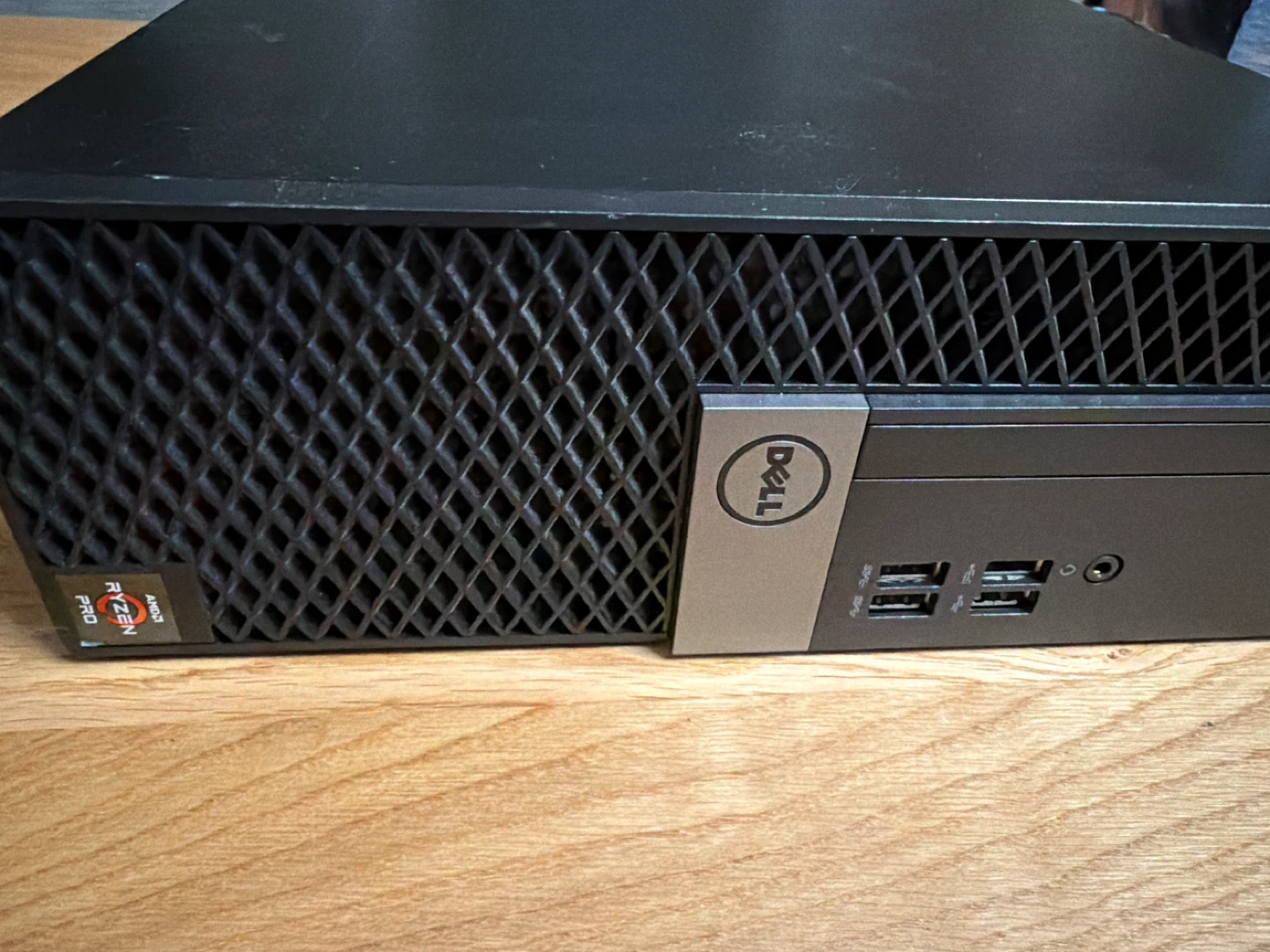 Dell OptiPlex 5055 Ryzen Desktop Computer