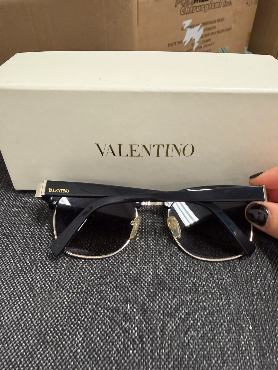 Authentic used designer sunglasses - photo 2