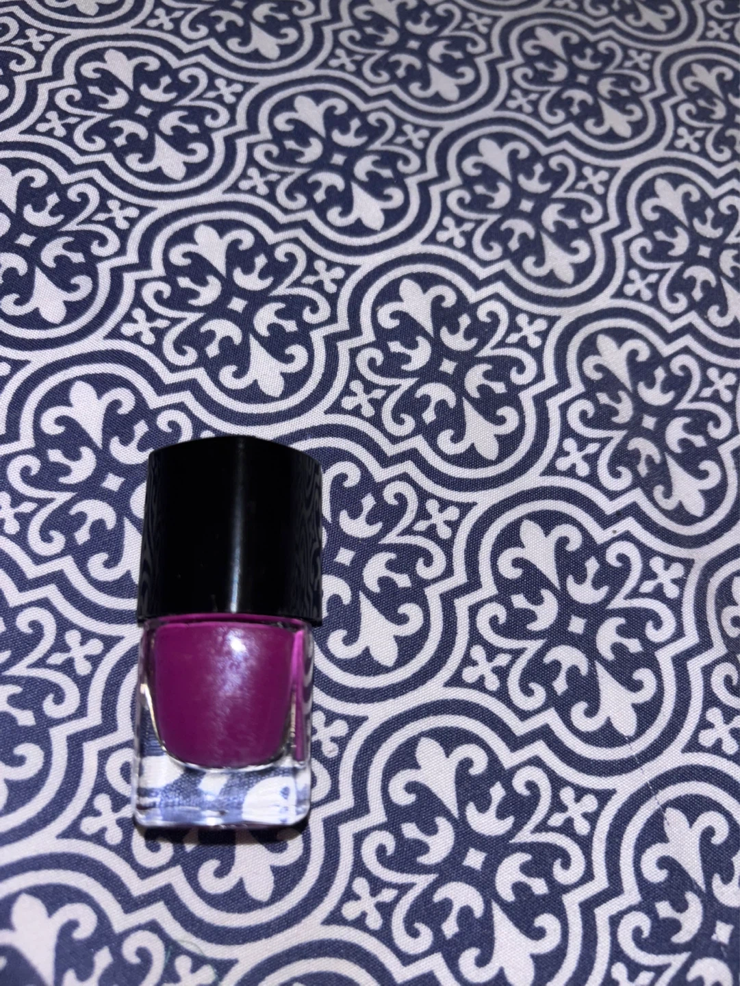 Fuchsia Nail Polish Bottle ⚽️