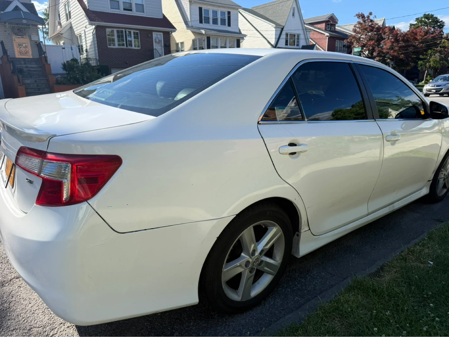 White Toyota Camry Sedan - photo 3