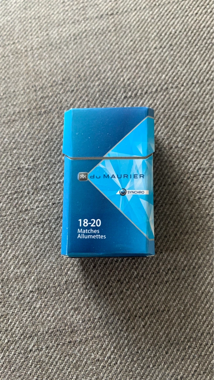 du MAURIER Matches a la Miniature Cigarette Box ⚽️ - photo 2